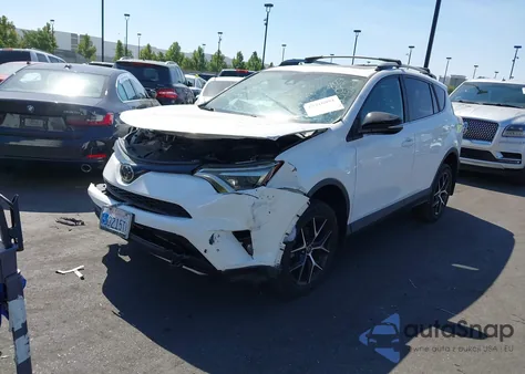 2018 Toyota Rav4 Se из США, поврежденный, VIN 2T3NFREV2JW464434